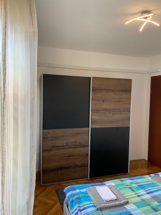 Apartman Madape Сесвете Екстериор снимка