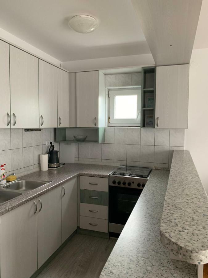 Apartman Madape Сесвете Екстериор снимка